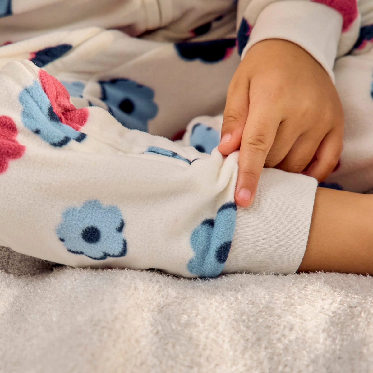 3-Pack Infant & Toddler Girls Hearts Footless Fleece Pajamas-Gerber Childrenswear Wholesale