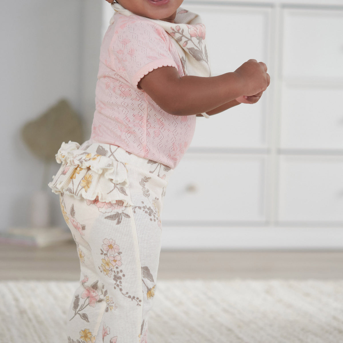 2-Pack Baby Girls Vintage Floral Leggings, lifestyle photo 5