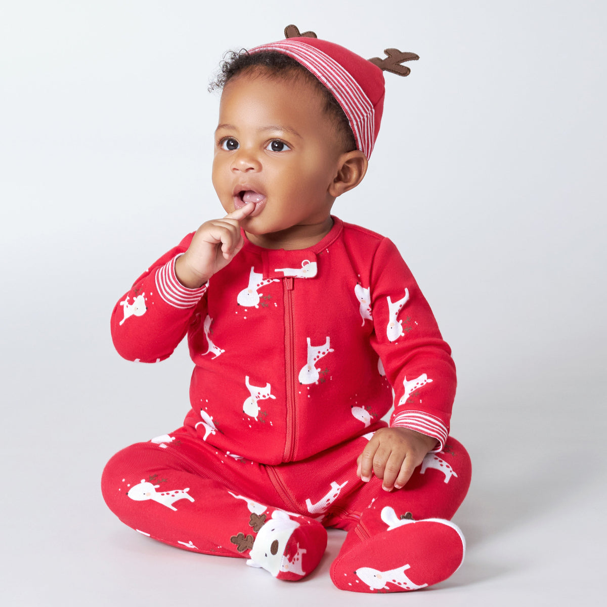 2-Piece Baby Reindeer Sleep 'N Play & Hat, lifestyle photo 2