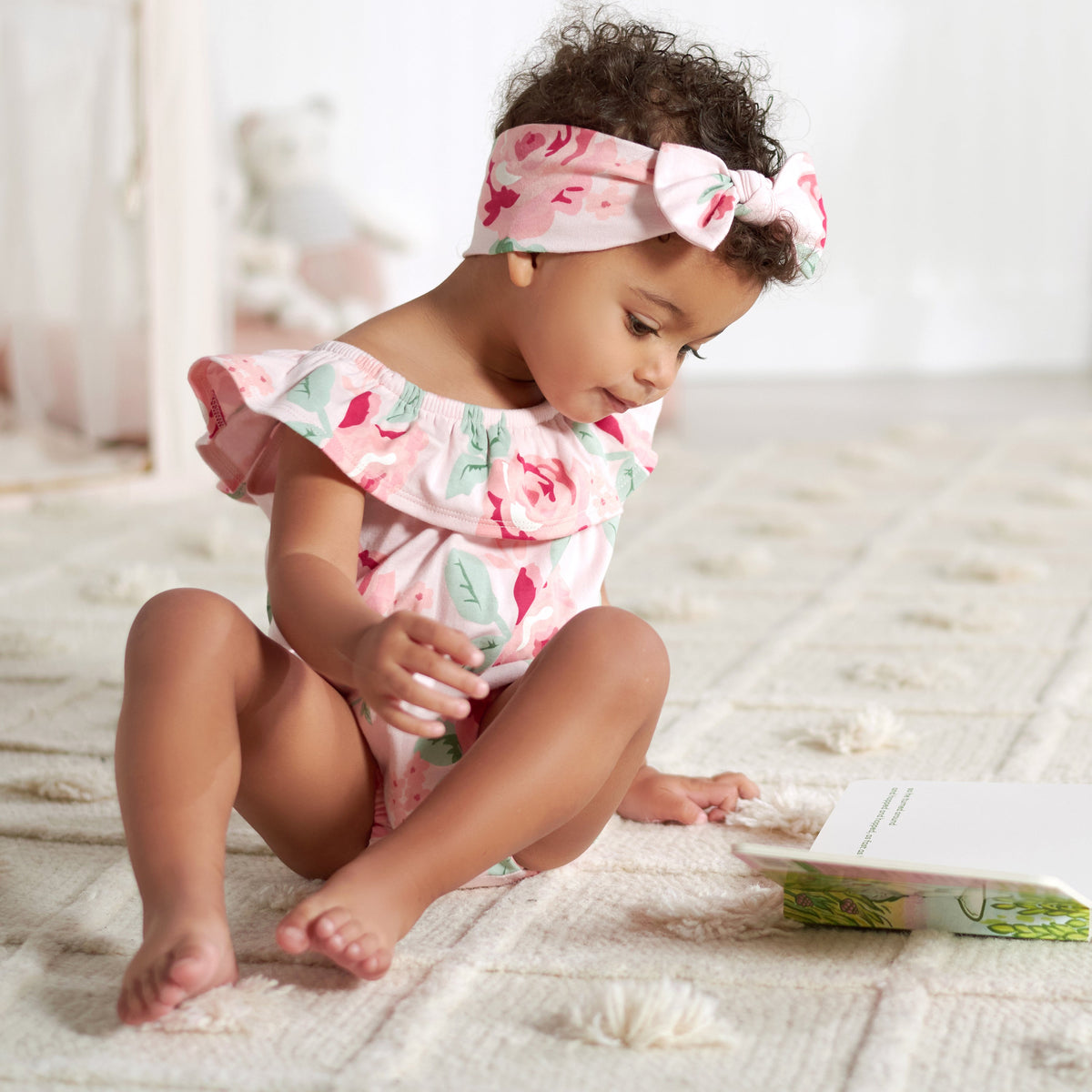 2-Piece Baby Girls Pink Garden Wide Neck Romper & Headband Set, lifestyle photo 3