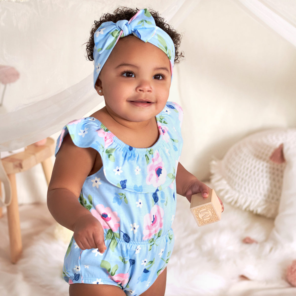 2-Piece Baby Girls Periwinkle Garden Wide Neck Romper & Headband Set, lifestyle photo 4