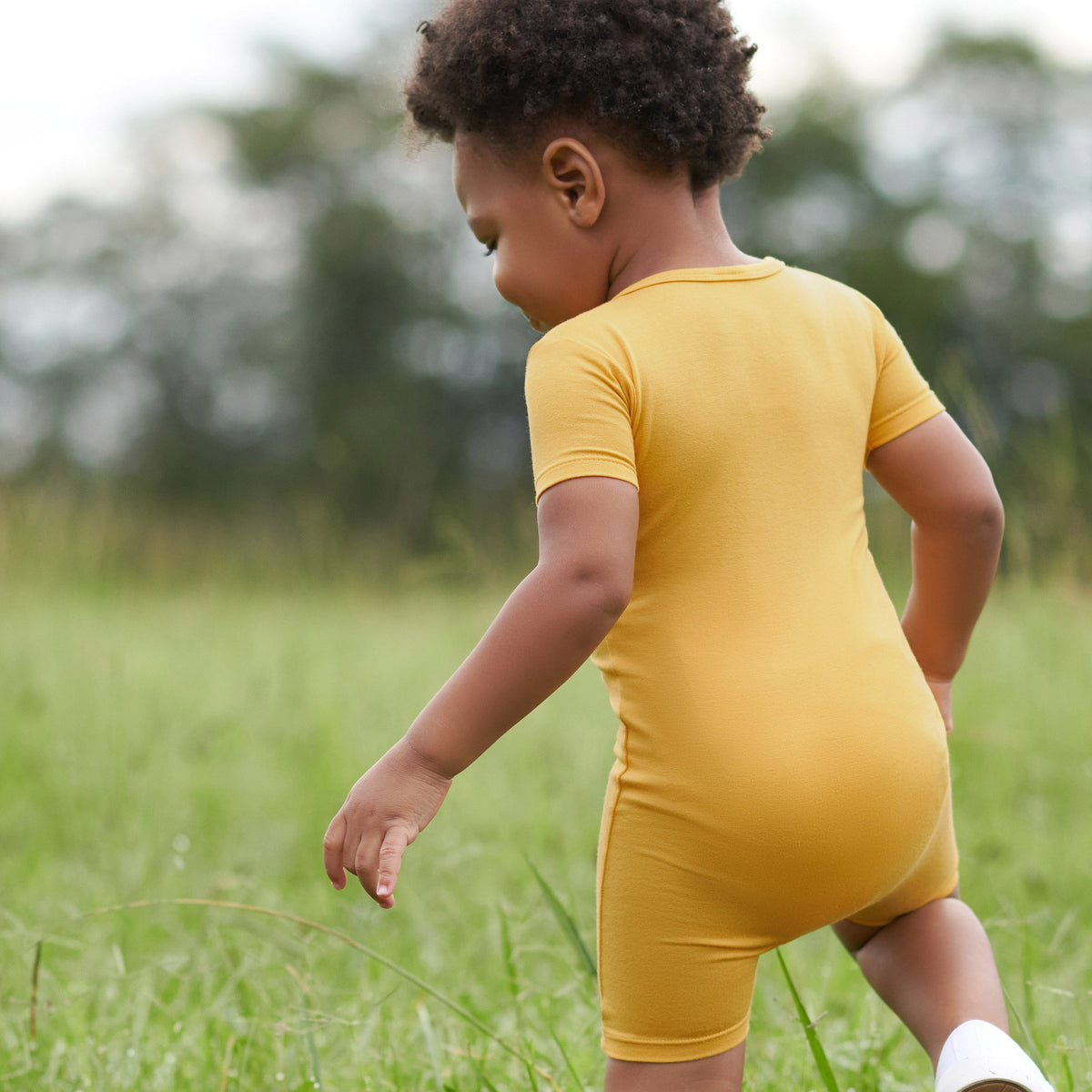 Baby Honey Buttery Soft Viscose Made from Eucalyptus Snug Fit Romper, lifestyle photo 4