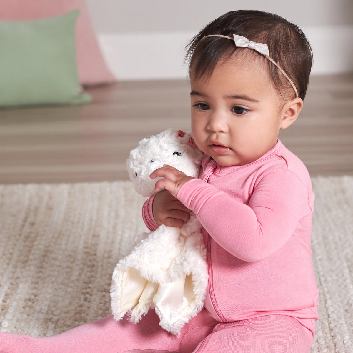 Baby Cat Security Blanket, lifestyle photo 1