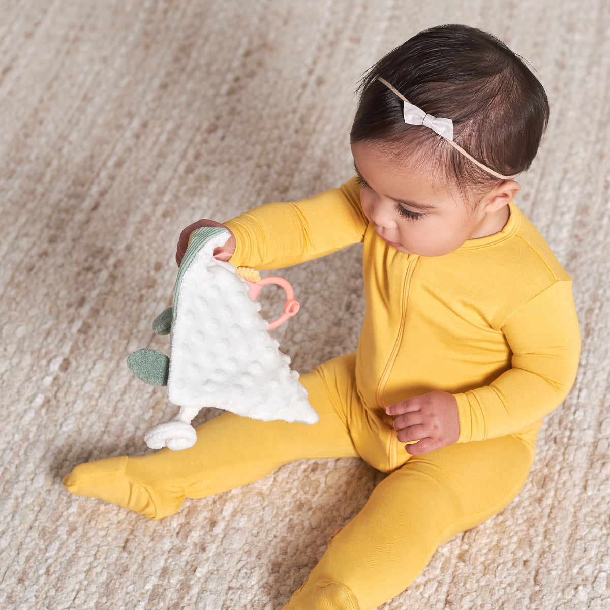 Baby Cat & Mouse Crinkle Toy, lifestyle photo 2