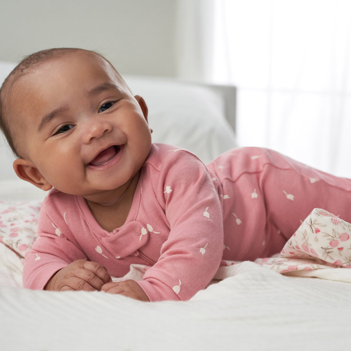 2-Pack Baby Girls Appley Sweet Sleep 'N Plays, lifestyle photo 3