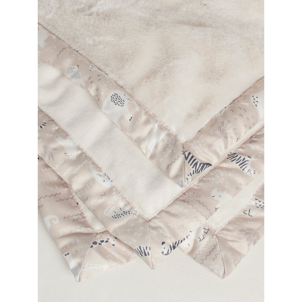 Modern Moments by Gerber Baby Neutral Safari Satin Trim Blanket, lifestyle photo 1
