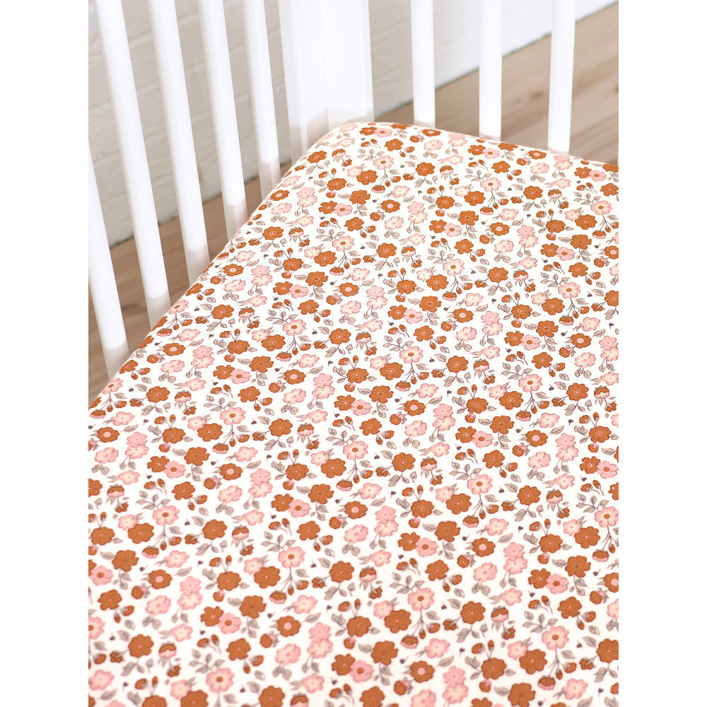 Modern Moments by Gerber Baby Girls Pink Fitted Crib Sheet, lifestyle photo 3