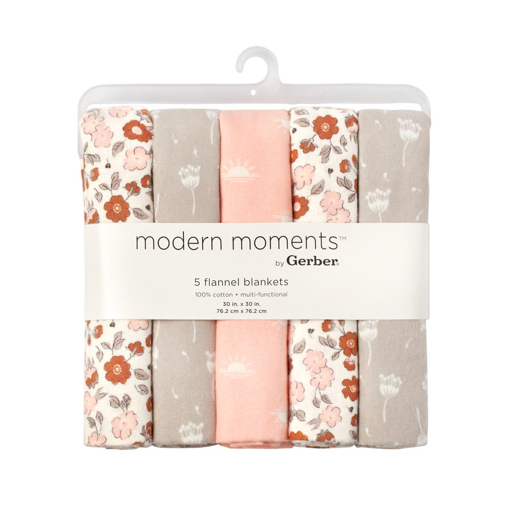 Modern Moments by Gerber 5-Pack Baby Girls Pink Flannel Blankets, close-up detail 1