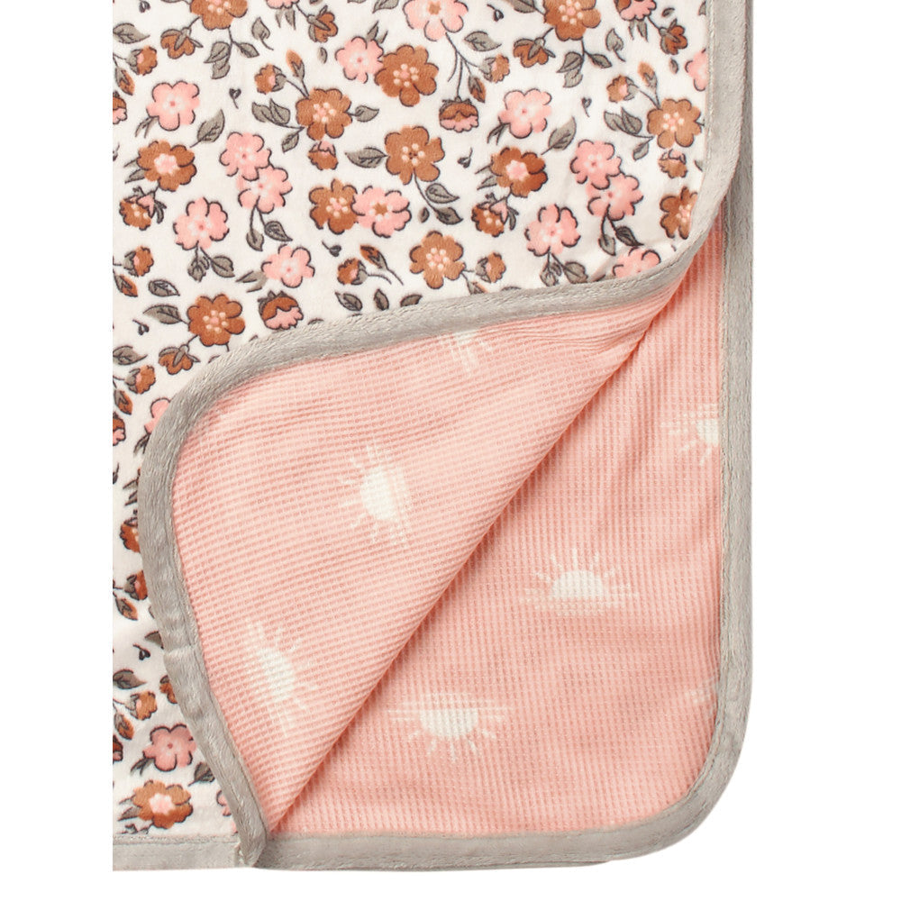 Modern Moments by Gerber Baby Girls Pink 2-Ply Printed Blanket, close-up detail 1
