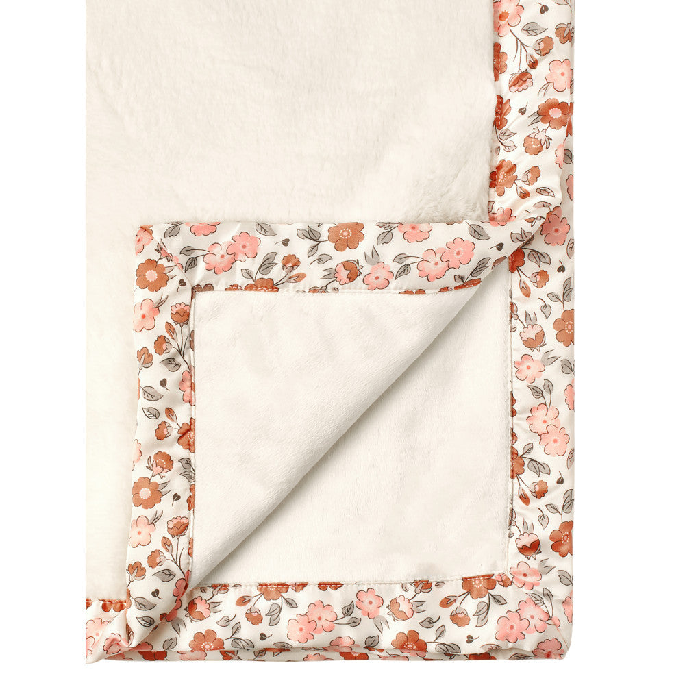 Modern Moments by Gerber Baby Girls Pink Satin Trim Blanket, close-up detail 1