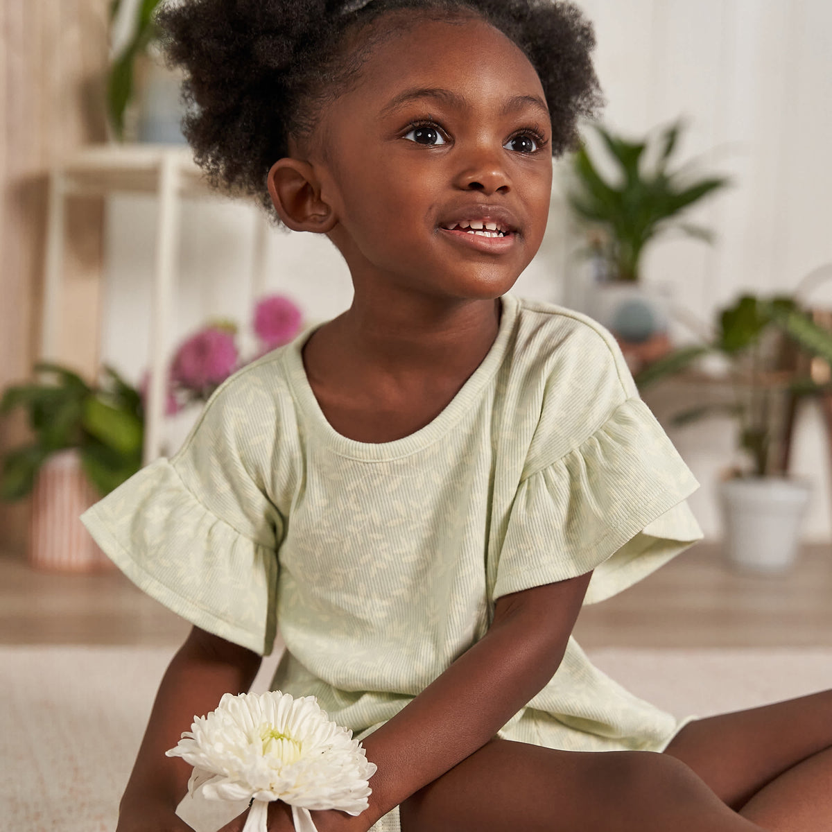 2-Piece Infant & Toddler Girls Green Leaves Shirt and Shorts Set, view 2