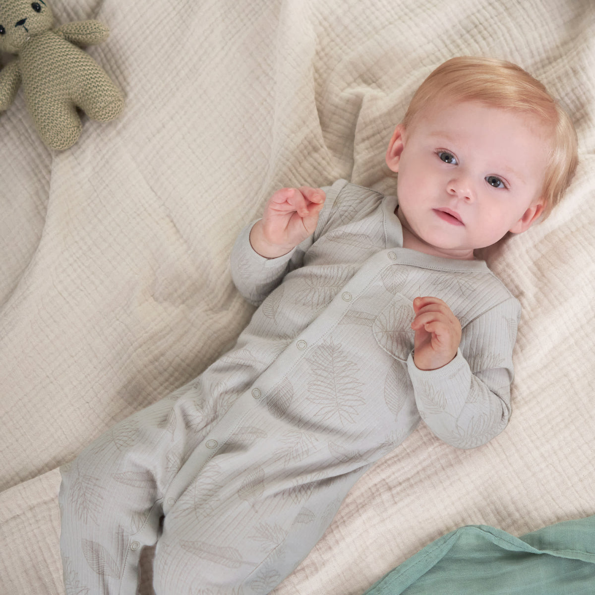 Baby Neutral Natural Leaves Sleep 'N Play, view 2