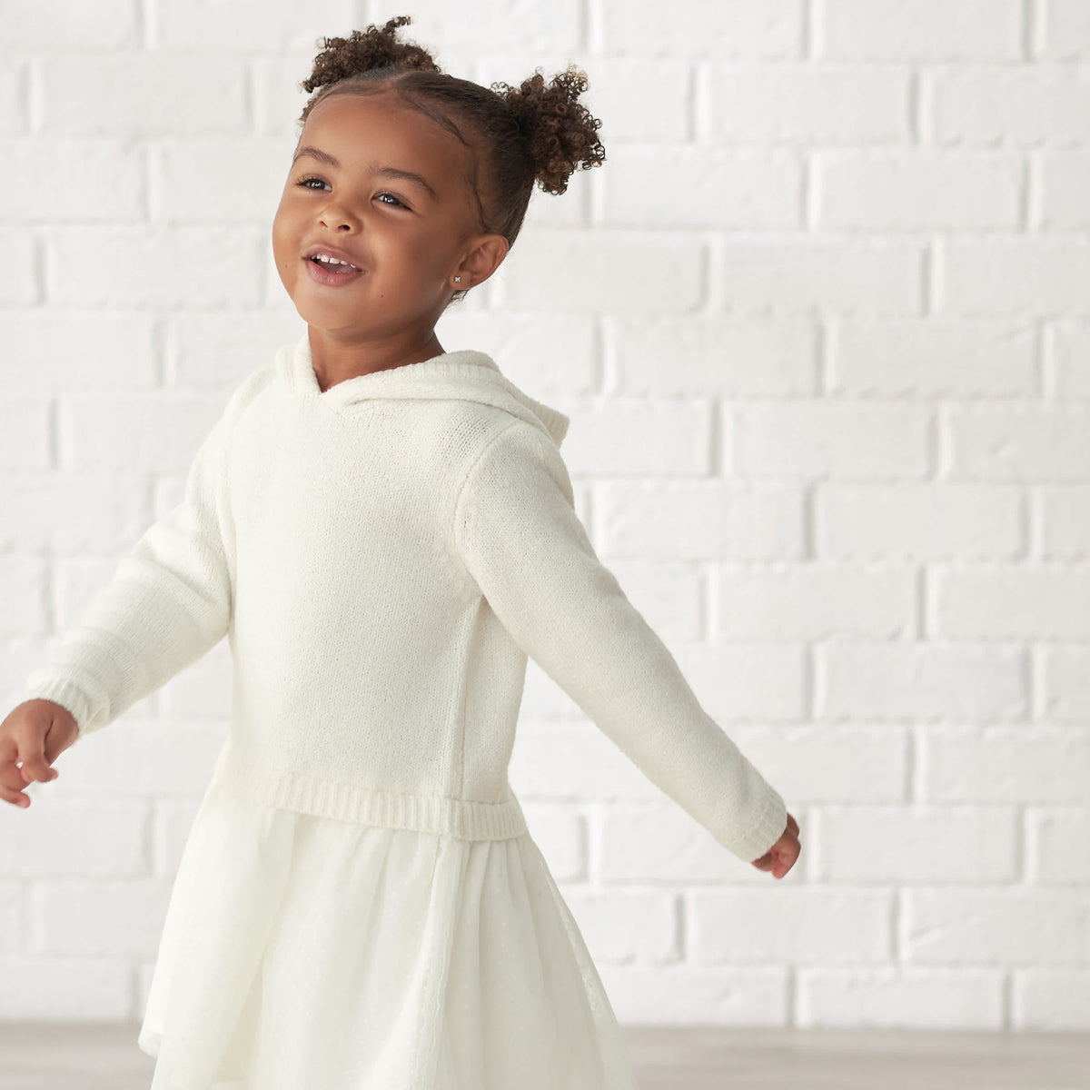 Infant & Toddler Girls White Sweater Dress With Tulle Skirt, view 4