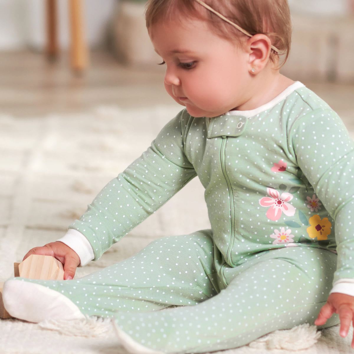 4-Pack Baby Girls Golden Floral Sleep 'N Plays, view 3