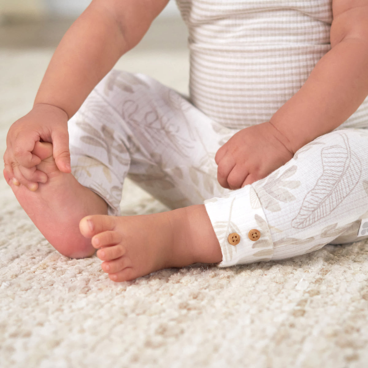 Just Born 2-Pack Baby Neutral Natural Leaves Pants, view 2