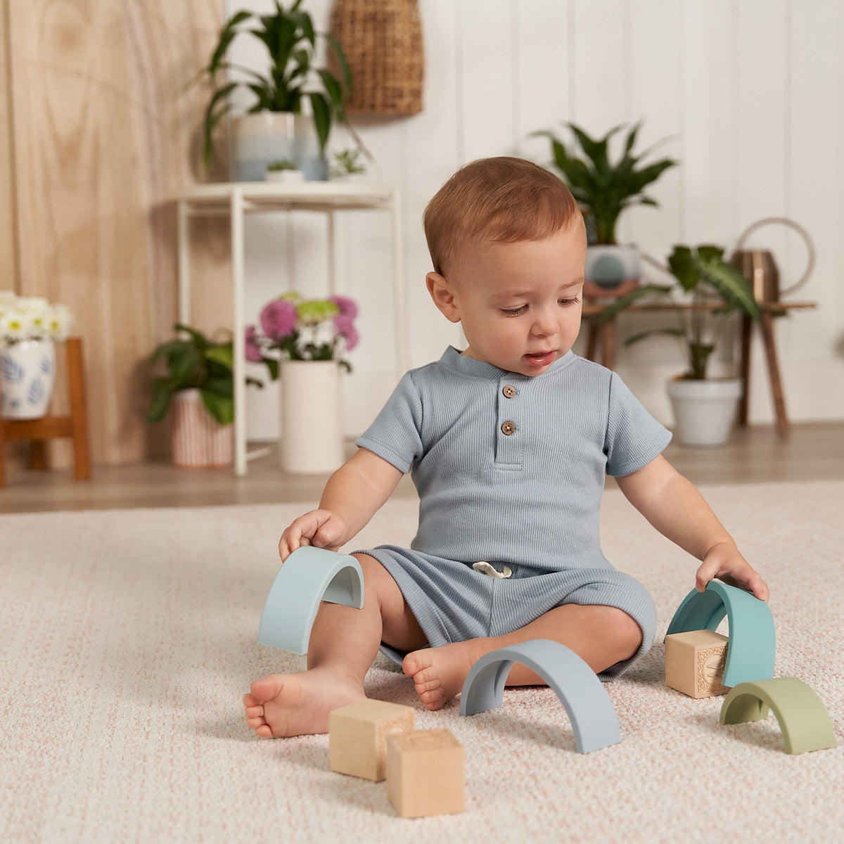2-Piece Baby Boys Blue Bodysuit and Shorts Set, view 3